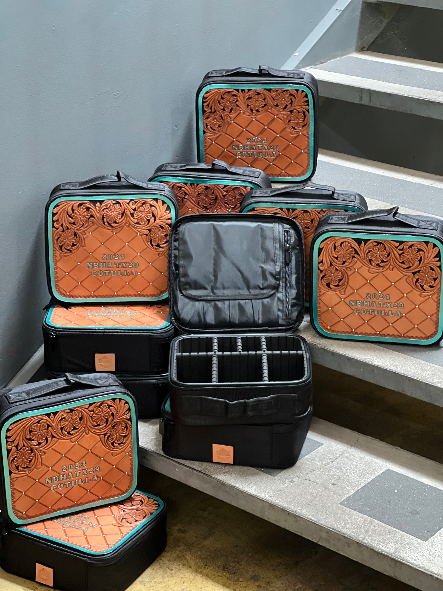 Rodeo Award | Cosmetic/ Vet Case Combo tooled w/ lettering