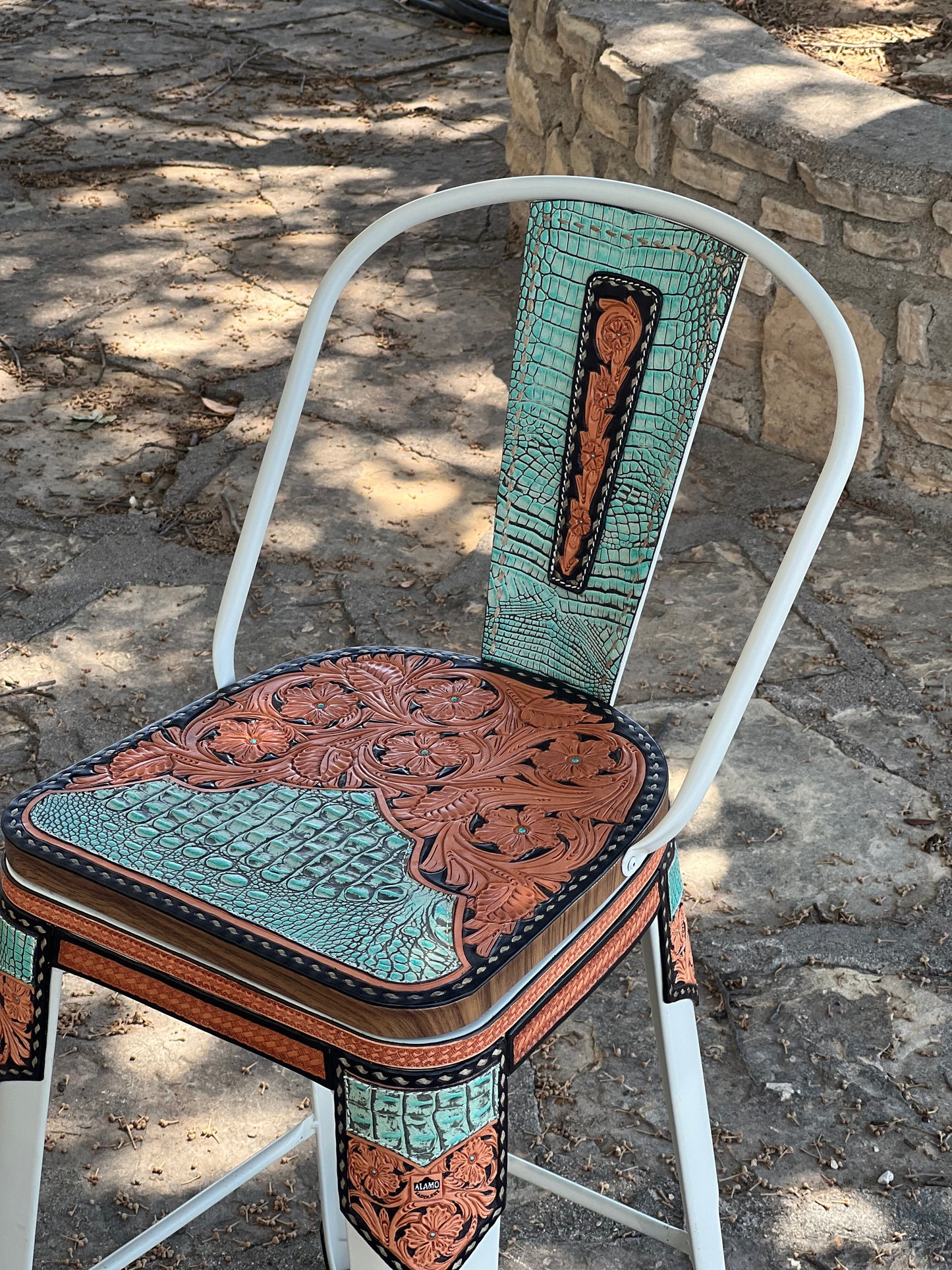 2025 BAR STOOL DESIGN