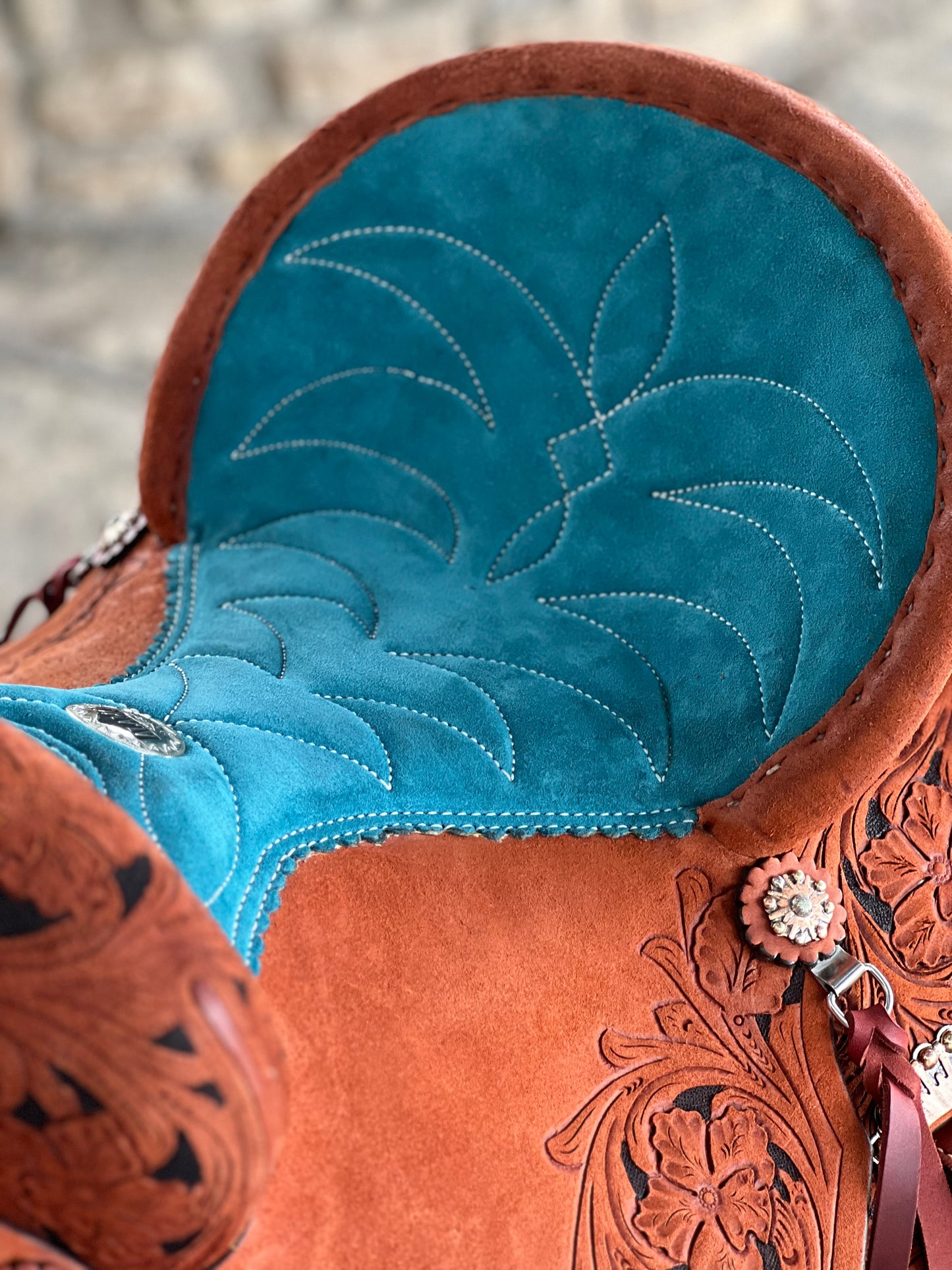 Ranshe Turquoise Barrel Saddle