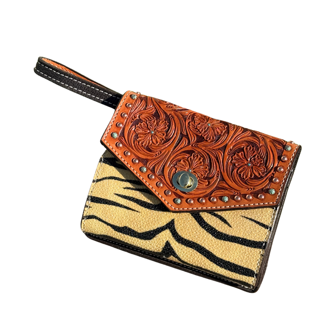 The Exotic Wallet Clutch | Turquoise Sunset & Tiger (1)