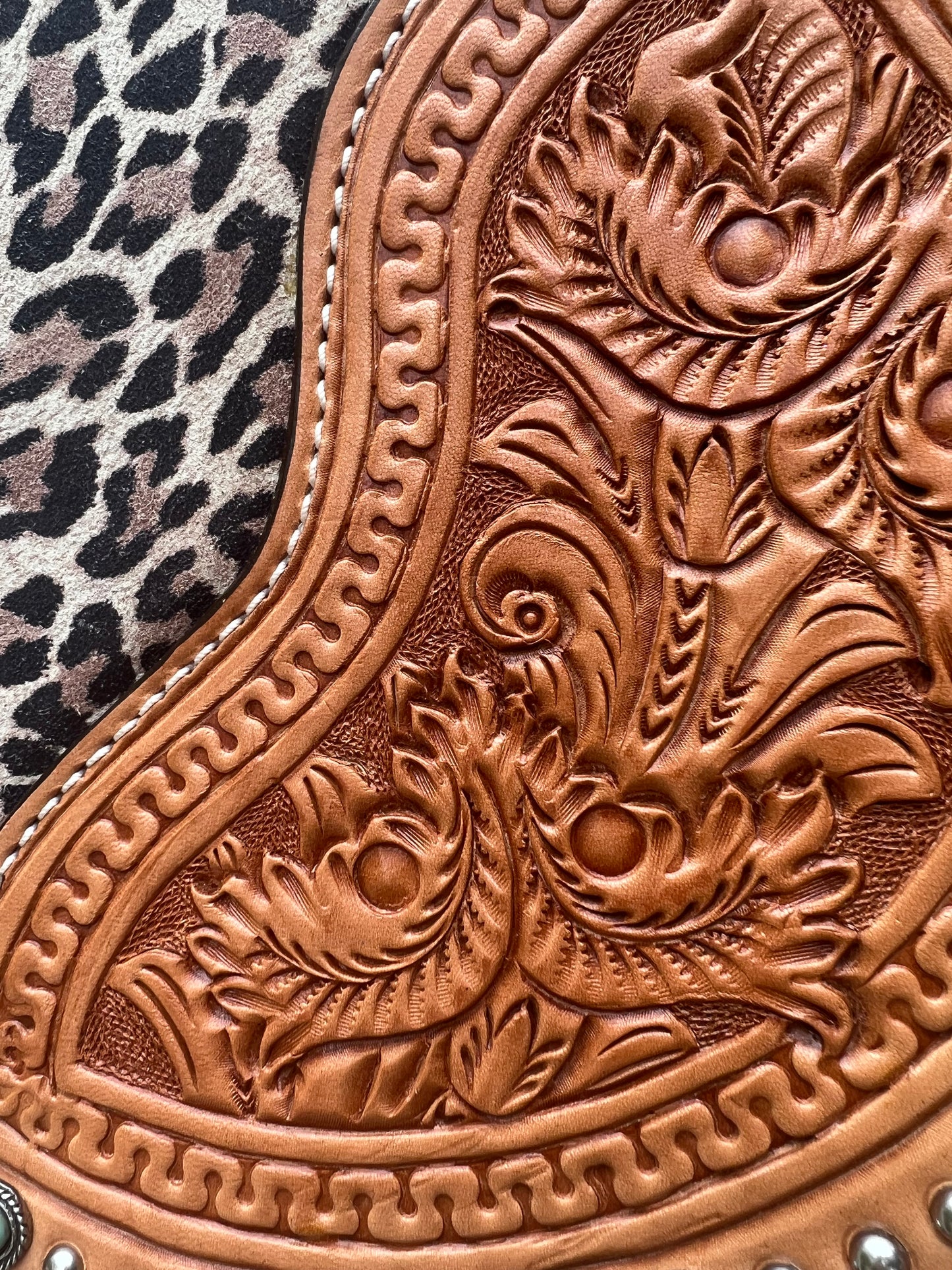 11" Turquoise Cheetah Canteen handbag