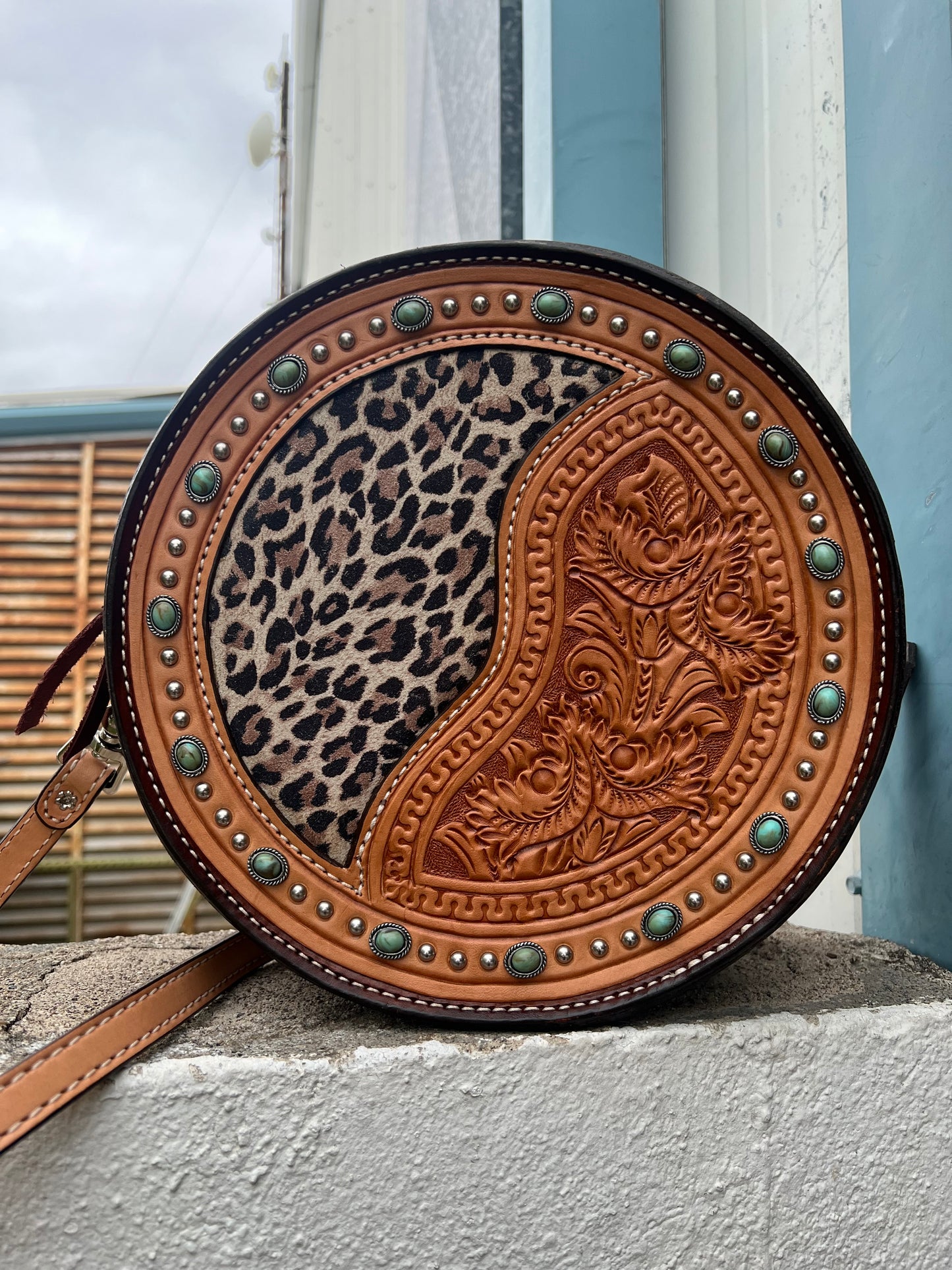 11" Turquoise Cheetah Canteen handbag